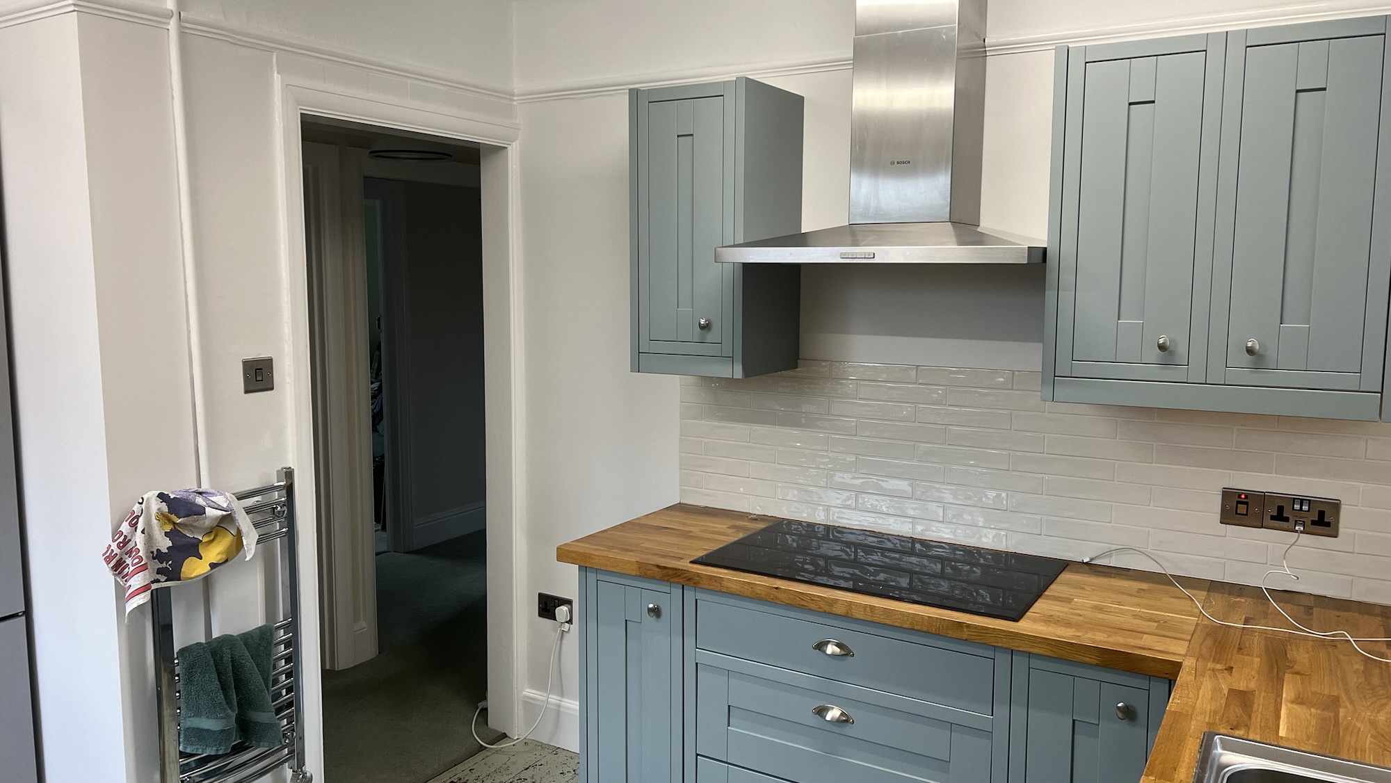 Kitchen painted in a Wevet Farrow & Ball